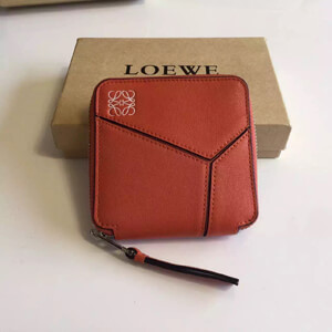 赤パーカーシャツ革財布ジャケット金ピアスにロエベLOEWEバッグ ロエベ☆21SS トトロ ジップウォレット2112108|スーパーコピー