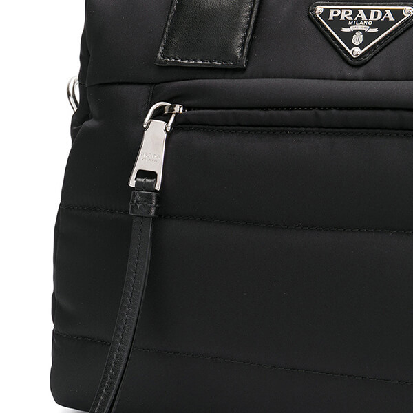 【関税込み】プラダ 装飾キルティング トートバッグ PRADA】装飾キルティング トートバッグ関税込み SALE (PRADA