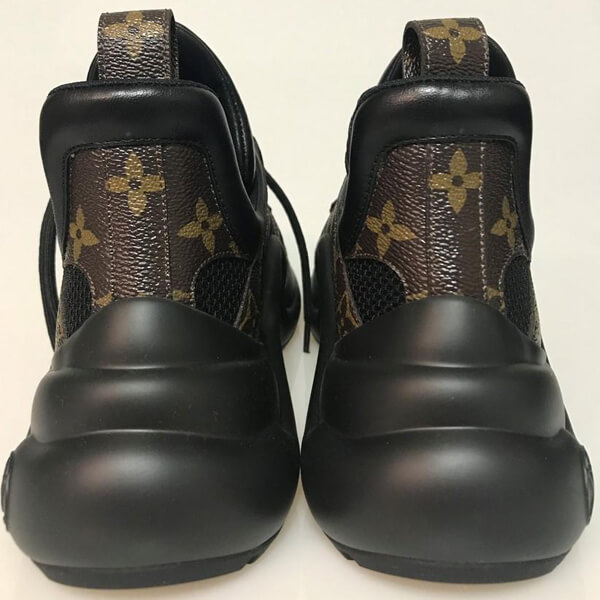 大人気 Louis Vuitton スニーカー コピー 2018新作 LVアークライト・ライン 1A43LH