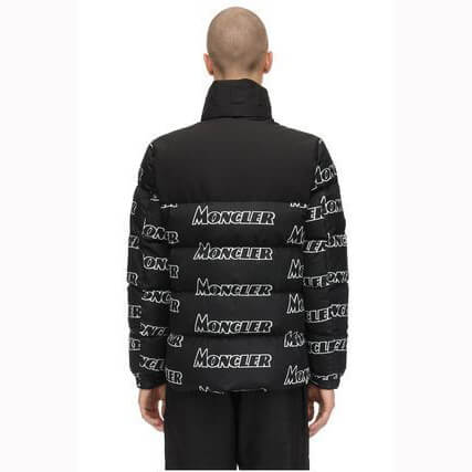 MONCLER モンクレール　FAIVELEY ロゴ　ダウンジャケット　本物 MONCLER モンクレール FAIVELEY ロゴ ダウンジャケット 本物