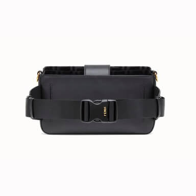 【FENDI直営】セール!! レザー クロスボディ バムバッグ バゲット レザー ブラック | Fendi