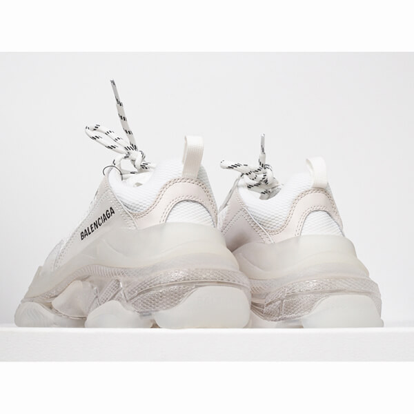 大人気NO.1 BALENCIAGA トリプルS コピー クリアソールスニーカー 3色 20011510