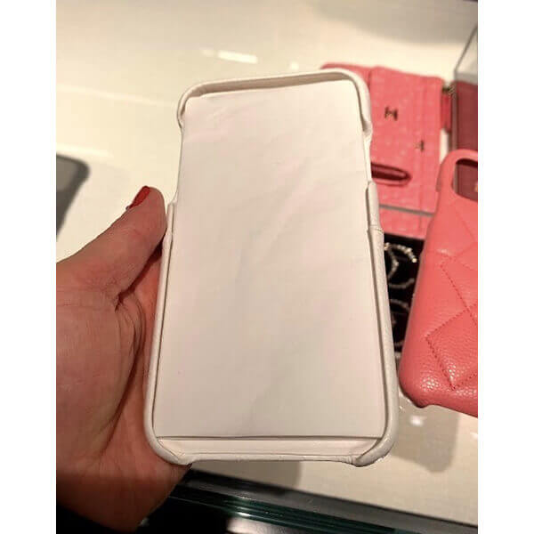 関税無しCHANEL《入手困難♪》キャビアiPhone11ケース 20031704