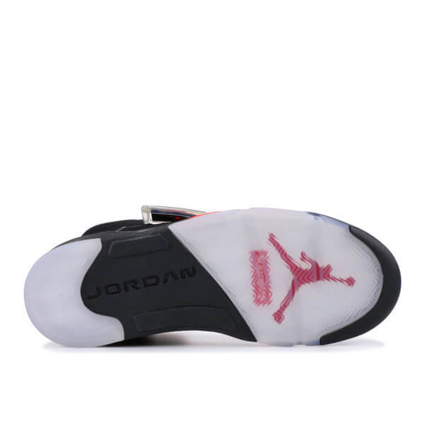 【送料込/即発】Supreme x ナイキ スニーカー コピー コラボ AIR JORDAN 5 RETRO Black 824371 001