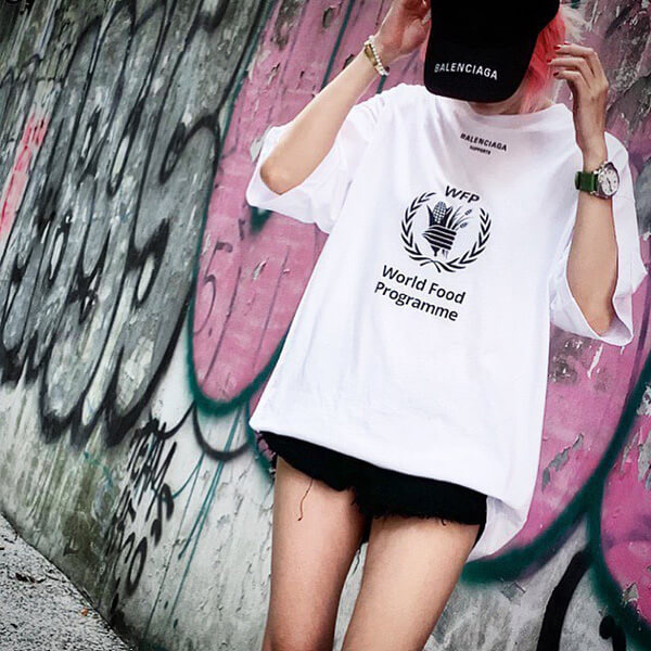 ★BALENCIAGA★ロゴ フード Tシャツ BALENCIAGA - バレンシアガ 25SS 826346 TSVE9 ロゴプリント