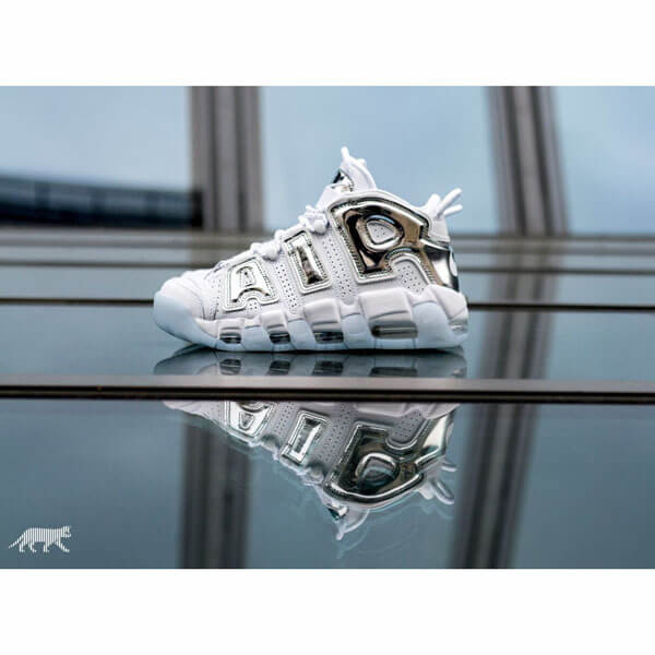 完売必至◆NIKE◆エア モア アップテンポ スニーカー 日本未発売 NIKE AIR MORE UPTEMPO '96 “Vintage Bulls