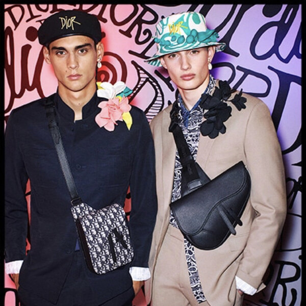 【Christian Dior】×ステューシーコラボ　バケットハット Dior 033C906A4949 Shawn Stussy Collaboration Graffiti Bucket