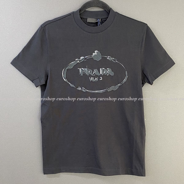 アウトレット直営店買付【PRADA】ロゴプリント Tシャツ UJN555 PRADA - 極美品 PRADA プラダ 18AW 半袖Tシャツ UJN555 サイズXL