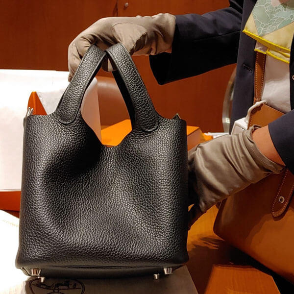 HERMES 入手困難♪大人気♪ ピコタンロック Picotin Lock 18 PM エルメス♡ピコタンロック18PM 入手困難 お上品なクレ (HERMES