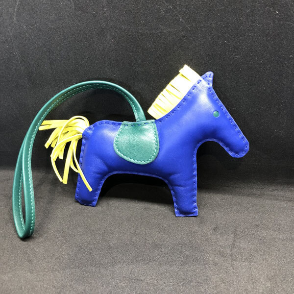 エルメス　ロデオ　本物 エルメス ロデオチャーム 偽物 Rodeo PM ロデオ PM チャーム