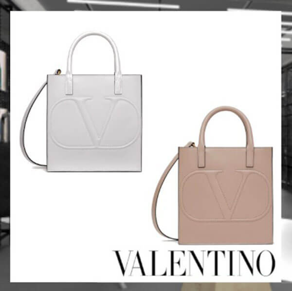 すぐ届く！Vロゴ WALK カーフスキン スモールショッピングバッグ VALENTINO】'Vロゴ WALK スモール ショッピングバッグ