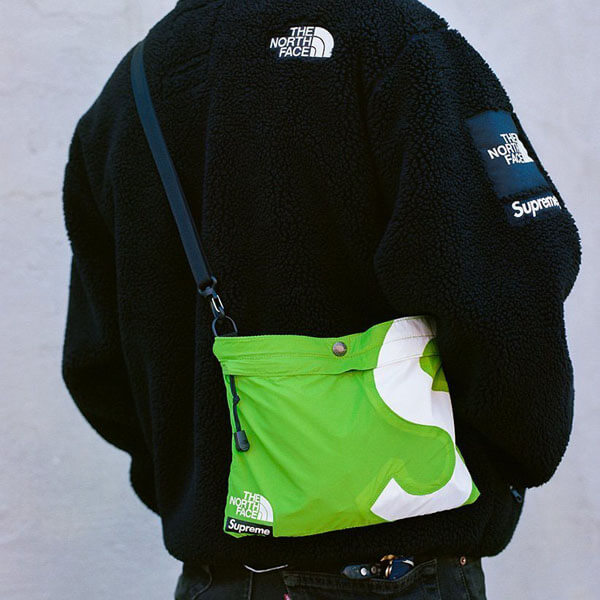 FW20 Supreme The North Face S Logoコピー Hooded Fleece JacketND952