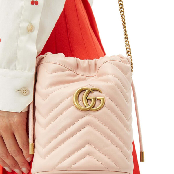 2020新作限定人気 グッチコピー∞∞ GUCCI ∞∞ GG Marmont Mini leather バケットショルダー☆M82039