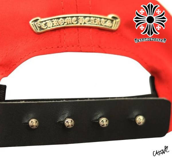 CHROME HEARTS クロムハーツ キャップ コーデ コピー 高級シルクキャップダガー刺繍レッドaCHA9