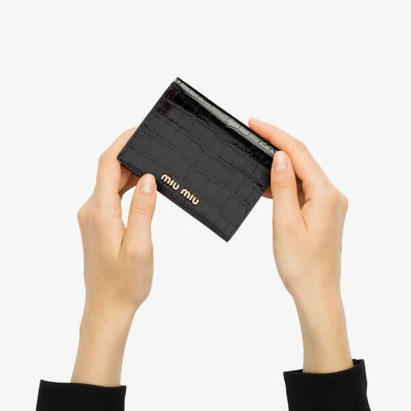 【MIU MIU】コピー牛革 財布 3色N9B52