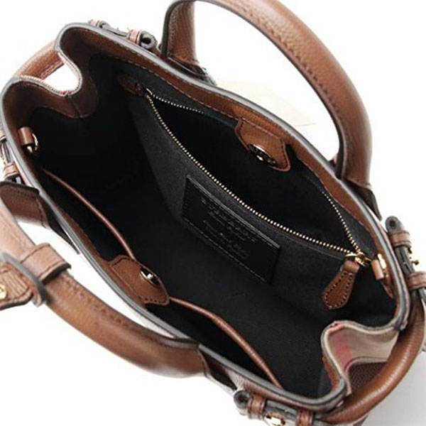 【大人気】BURBERRY コピートートバッグ 40237001