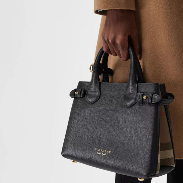 【大人気】BURBERRY コピートートバッグ 40237001