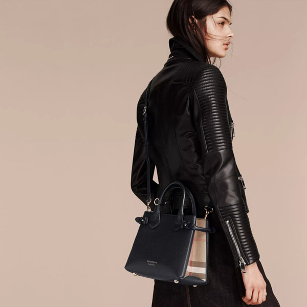 【大人気】BURBERRY コピートートバッグ 40237001