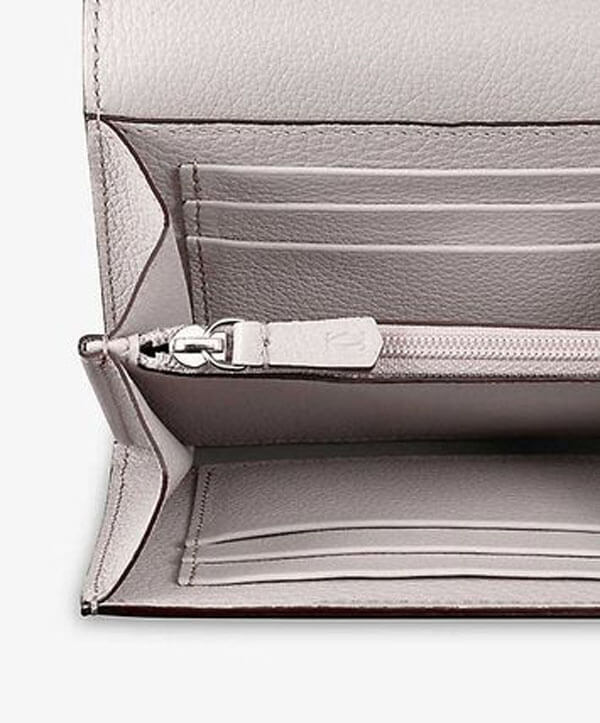 国内発送★CARTIER★C de Cartier leather 偽物コンパクト財布Lkd51
