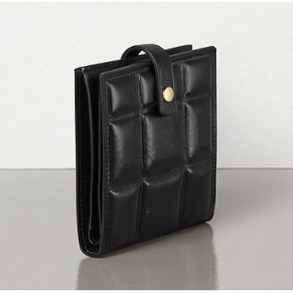 BOTTEGA VENETA コピーミニウォレット 全2色 カーフ パッド付WBV10