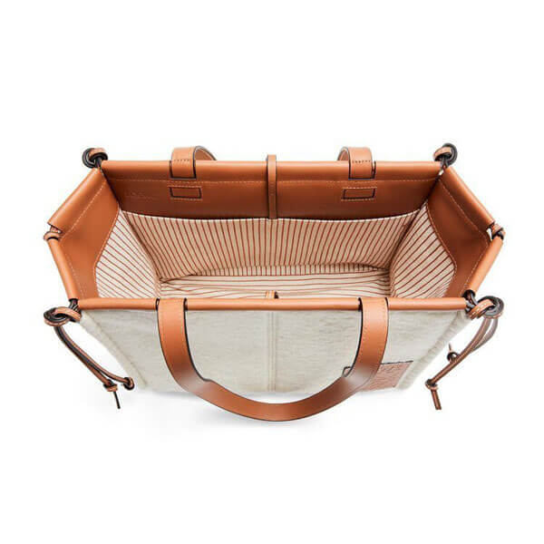 【新作】LOEWE*コピー スモールクッショントートバッグ A612A93X13