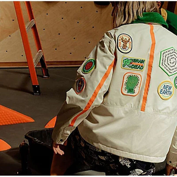 THE NORTH FACE X BRAIN DEAD 76 Oversized Mountain 偽物マウンテン ジャケット コート