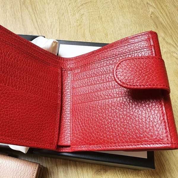 GUCCI偽物グッチインターロッキング2つ折り財布GG☆615525 CAO0G