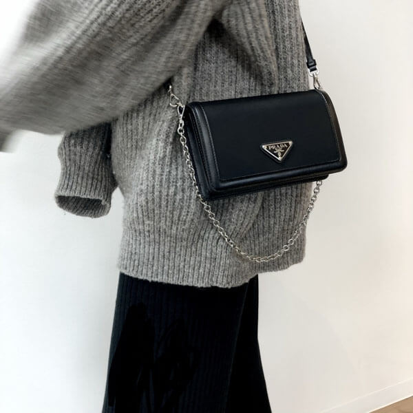 即発【PRADA】偽物テスート ミニ ショルダー 1BP019 ブラック