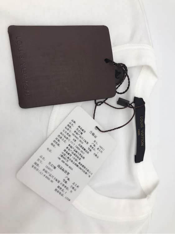 ルイヴィトンスーパーコピー パ×supreme Monogram BoxLogo TEE WHITE BoXロゴ TシャツM690A733
