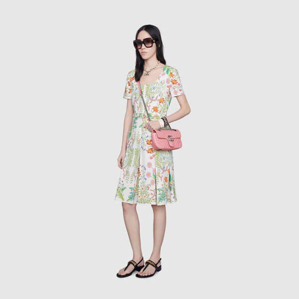 日本未入荷 グッチ ショルダーバッグ 偽物★GUCCI★GGマーモント ミニバッグ ショルダーバッグ0G3926