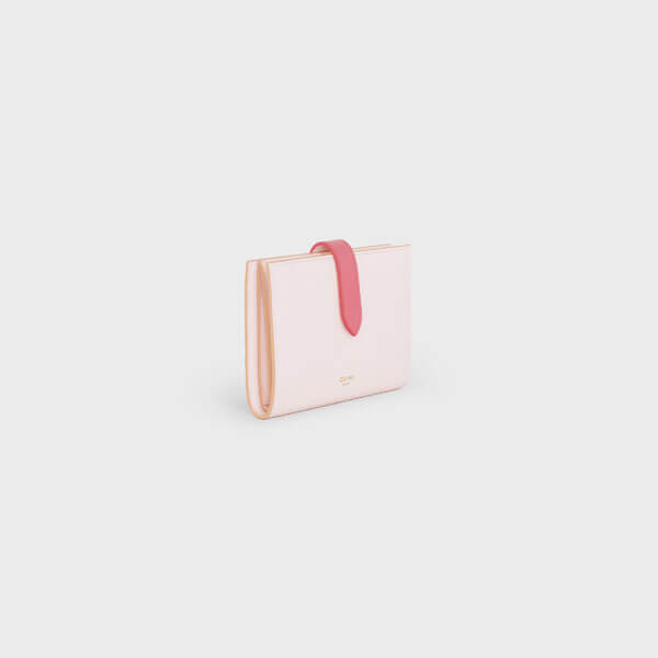 新作 ★CELINE★ セリーヌ 財布 コピー ミディアム ストラップウォレット 10B643BRU.25PO