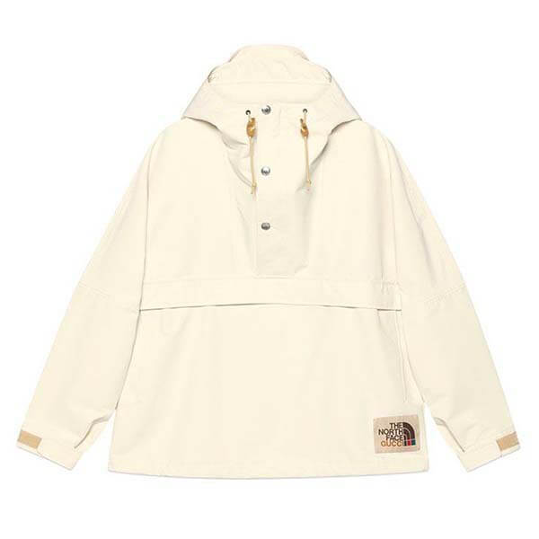 歴史的コラボ入手困難!GUCCI×THE NORTH FACE WHITE ANORAK