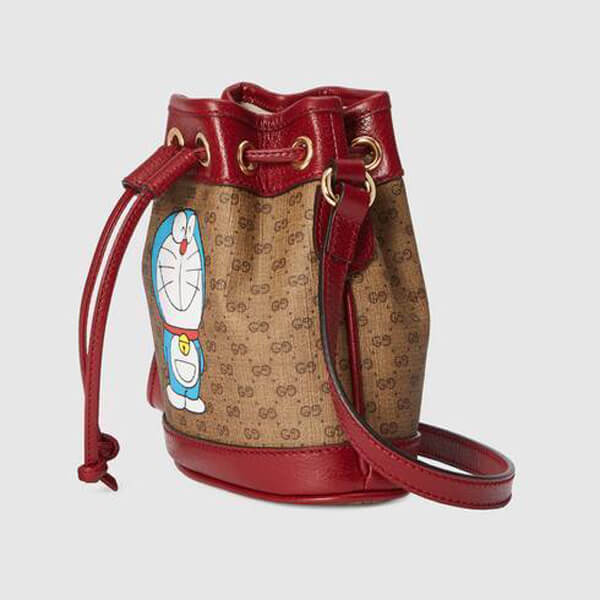 ★GUCCI★ドラえもんコラボ ミニ バケットバッグ 647801 2T0AG 8580
