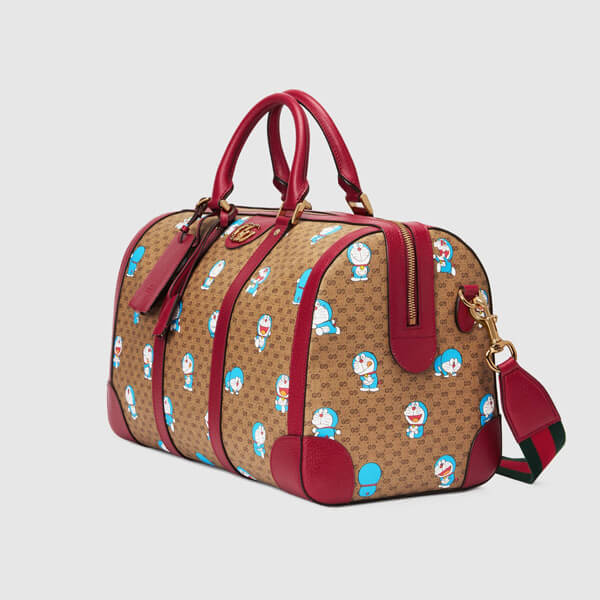 【GUCCI】DORAEMON x GUCCI ミディアム ダッフル バッグ647815 2TJBG 8587