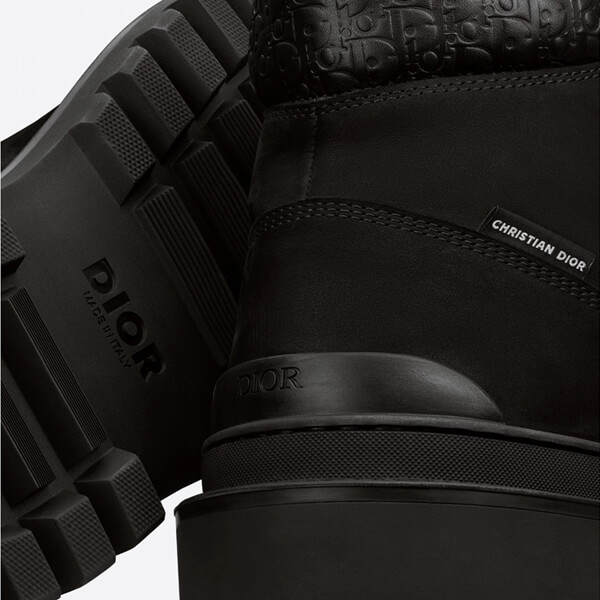 DIOR コピー EXPLORER ショートブーツ ヌバック21030278