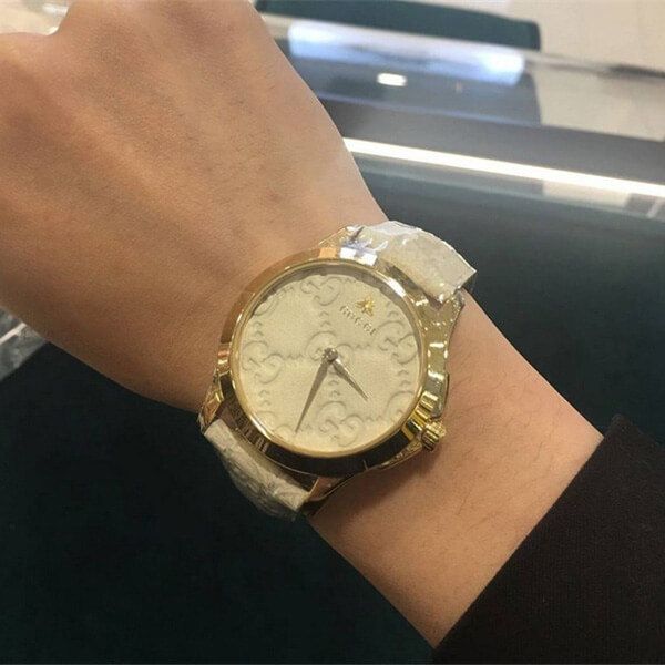 【SALE☆2017新作】GUCCI G-TIMELESS ホワイトレザー スーパーコピー 38mm/27mm YA1264033