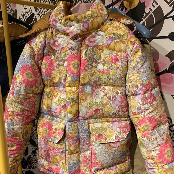 ノースフェイス × GUCCI スーパーコピー WOMEN DOWN JACKET 21030529
