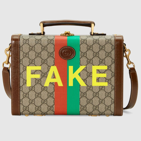 グッチ GUCCI FAKE/NOT 偽物 プリント ビューティーケース 633587 2GCAG 8280
