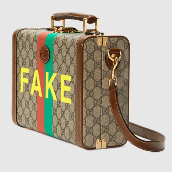 グッチ GUCCI FAKE/NOT 偽物 プリント ビューティーケース 633587 2GCAG 8280