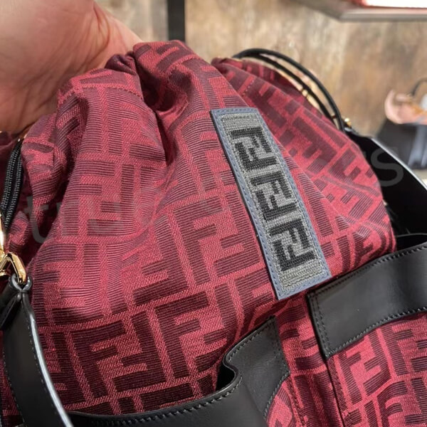 フェンディ リュック コピー FENDI 21SS 春節限定 FFモノグラム ファブリック バックパック 7VZ056A9ZLF1DZ7