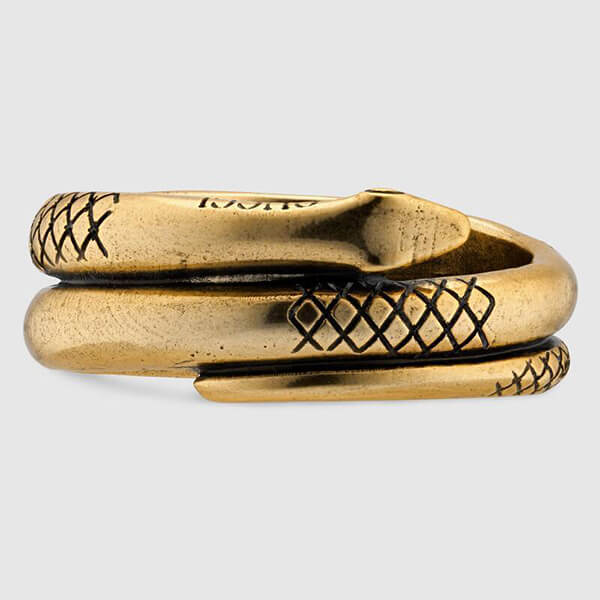 【GUCCI】偽物 メタリックエフェクトレジンのスネークブレスレット 650632JEW00 8007