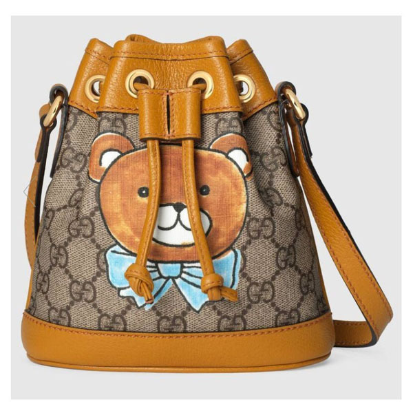 GUCCI★EXO-KAI x Gucci スーパーコピー 限定品 ベアプリント バケットバッグ 660304 2YWCG 8695