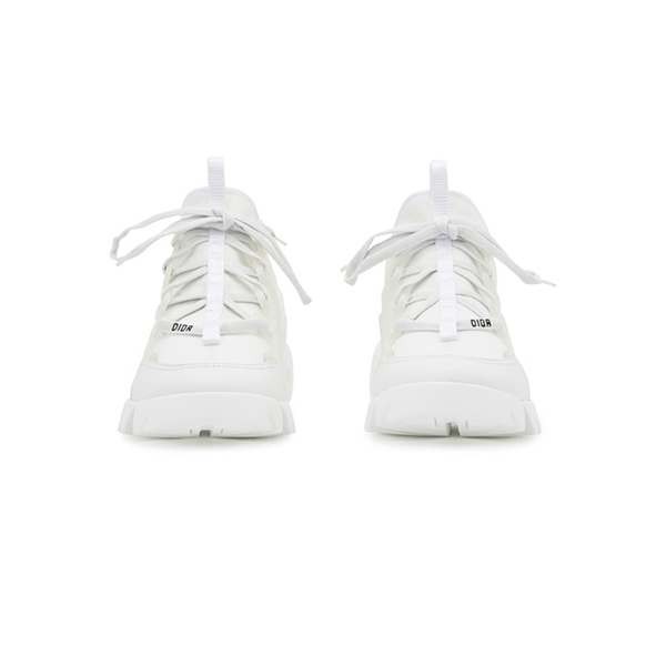 Dior 厚底 ホワイトスニーカー 上品 蝶＆花柄 ロゴ D-Connect Dior 厚底 ホワイトスニーカー 上品 蝶＆花柄 ロゴ D-Connect
