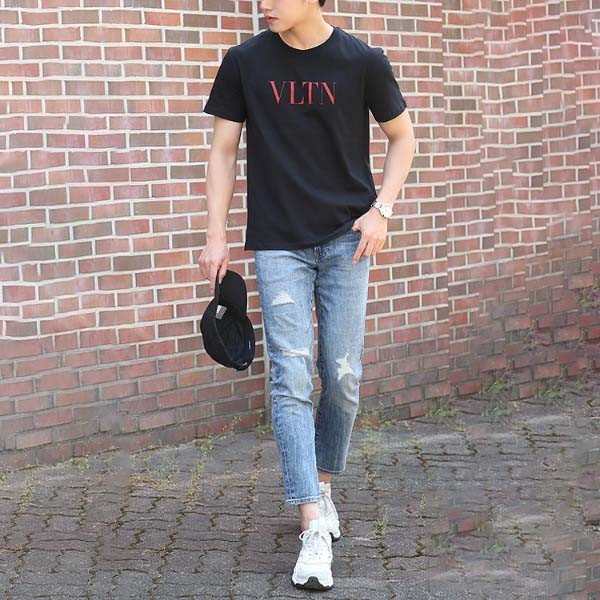 お買い得！！★ヴァレンティノ★ VLTN スウェットシャツ Valentino Men's Designer Sweatshirts, T-shirts, Hoodies and Polo
