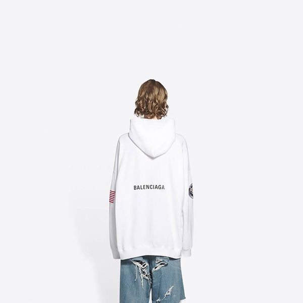 【BALENCIAGA】White☆ディストレスト ポオーバー フーディ BALENCIAGA】White☆ディストレスト ポオーバー フーディ