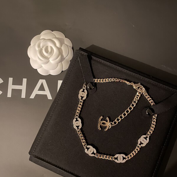 【シャネル】チョーカー 特別な時間に☆ ☆シンプルお洒落☆ シャネル チョーカー (CHANEL/ネックレス