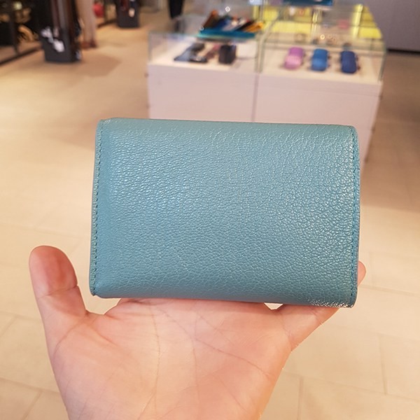 新品 ボッテガ ヴェネタ 629554 VA971 3418 三つ折り財布 【公式通販】