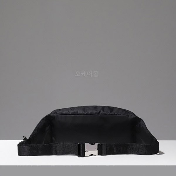 プラダ　ボディバック　ウエストバック PRADA プラダ/PRADA バッグ メンズ エコナイロン ボディバッグ