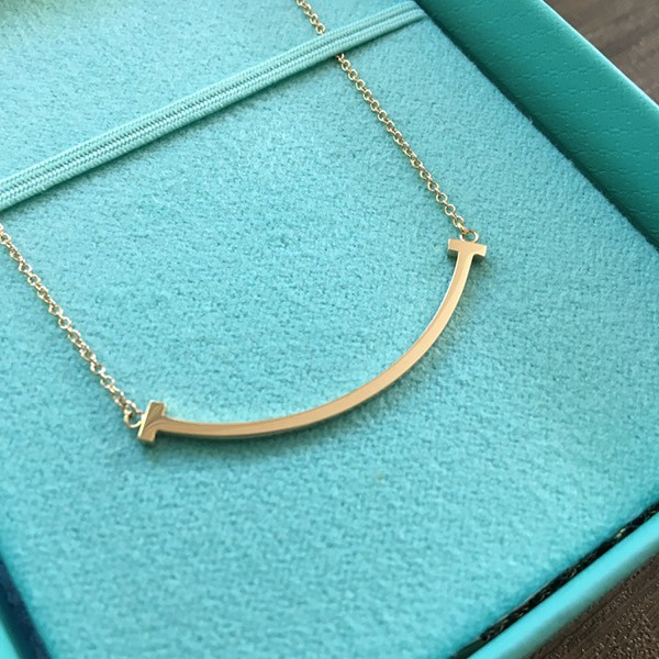 人気♪ティファニー 18k ティファニーT ネックレス コピー