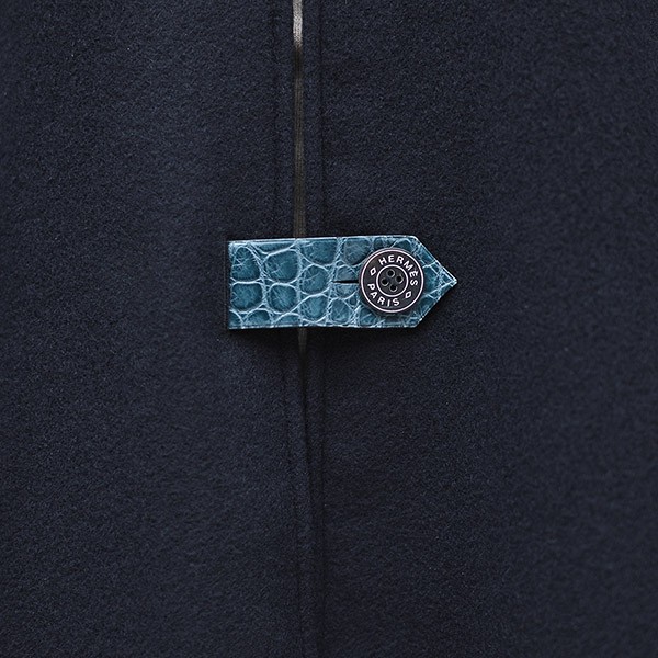 【カジュアルと上質☆】エルメス ポンチョ ケープ 「H」モチーフ エレガント*エルメス*HERMES*ポンチョ*ケープ*Poncho Camail